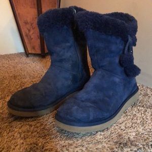 Short Cozy UGG Boots